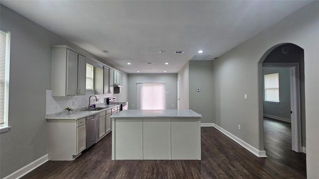 160 Oak Lane, Shepherd, TX 77371