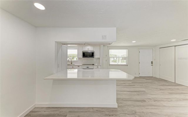 2714 DATURA STREET, Sarasota, FL 34239