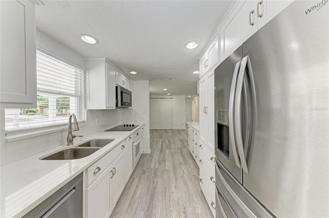 2714 DATURA STREET, Sarasota, FL 34239