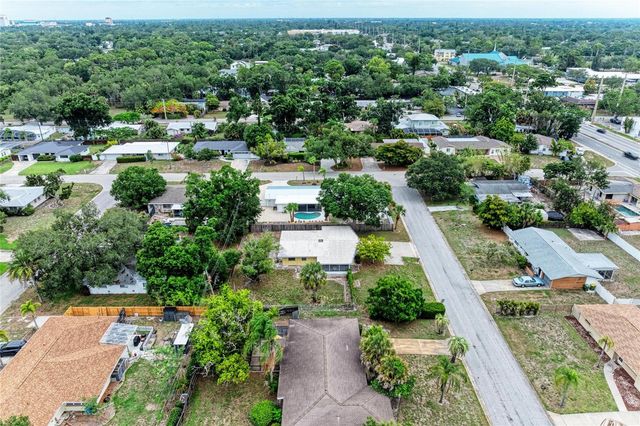 2714 DATURA STREET, Sarasota, FL 34239