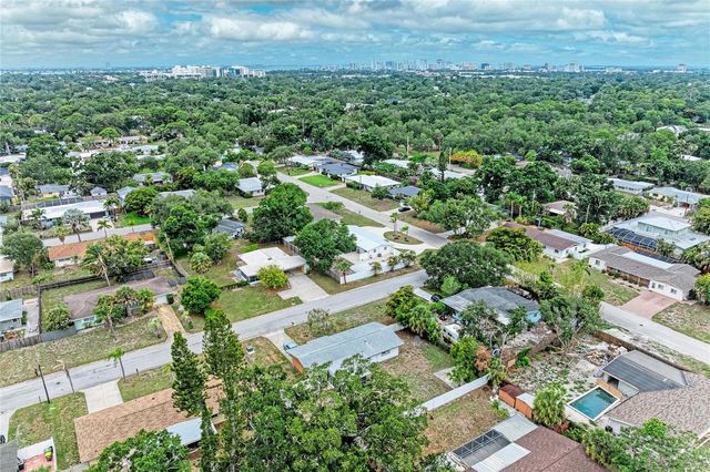 2714 DATURA STREET, Sarasota, FL 34239