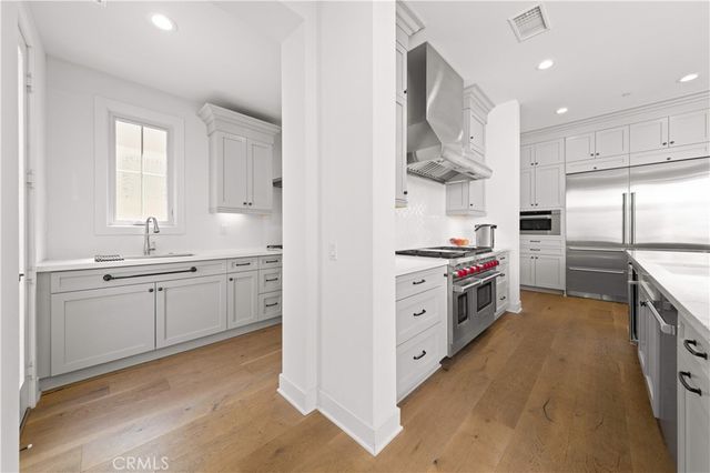 67 Kite, Irvine, CA 92618