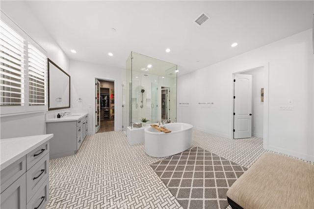 67 Kite, Irvine, CA 92618