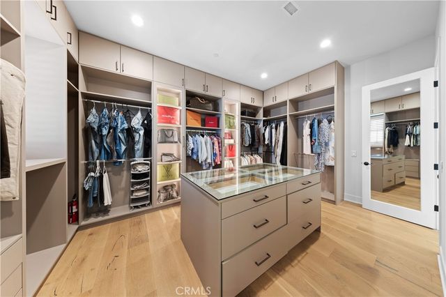 67 Kite, Irvine, CA 92618