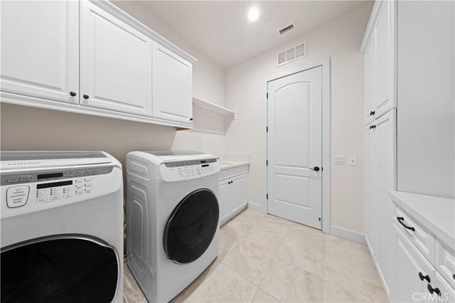 67 Kite, Irvine, CA 92618