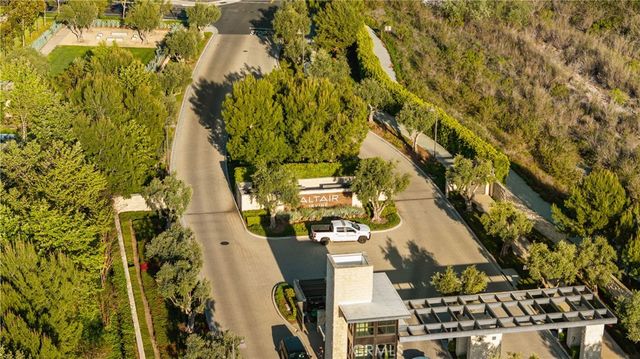 67 Kite, Irvine, CA 92618