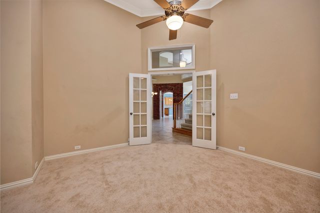 956 Water Oak Drive, Grapevine, TX 76051