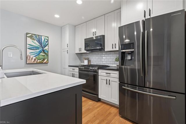 2916 Buccaneer RD, Virginia Beach, VA 23451