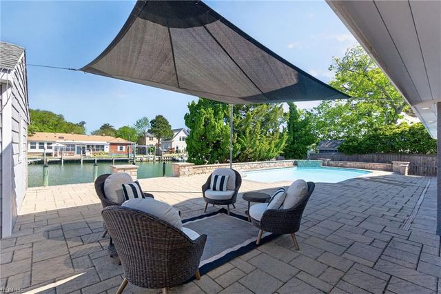 2916 Buccaneer RD, Virginia Beach, VA 23451