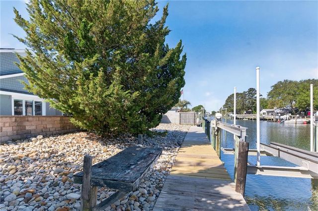 2916 Buccaneer RD, Virginia Beach, VA 23451