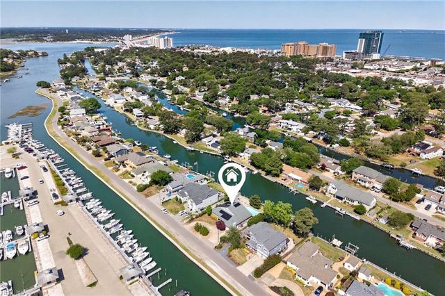 2916 Buccaneer RD, Virginia Beach, VA 23451