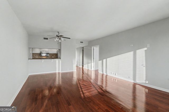 3481 Lakeside Drive NE 2107, Atlanta, GA 30326