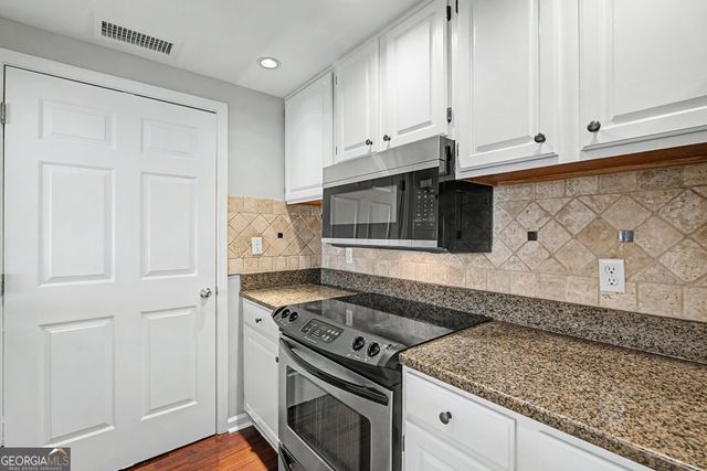 3481 Lakeside Drive NE 2107, Atlanta, GA 30326