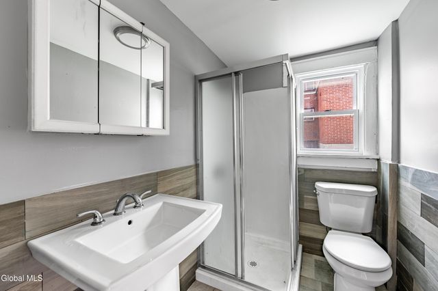 362 2nd Street, Troy, NY 12180