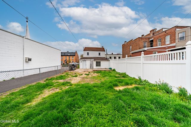 362 2nd Street, Troy, NY 12180
