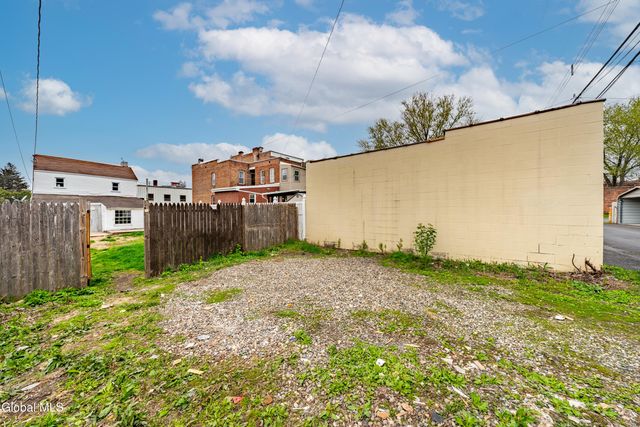 362 2nd Street, Troy, NY 12180