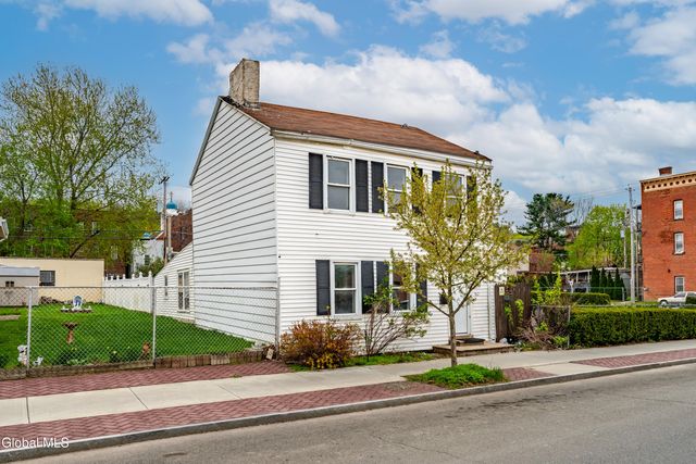 362 2nd Street, Troy, NY 12180