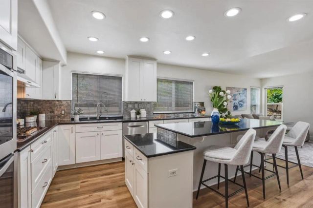 1065 S Hanlon Way, Anaheim Hills, CA 92808