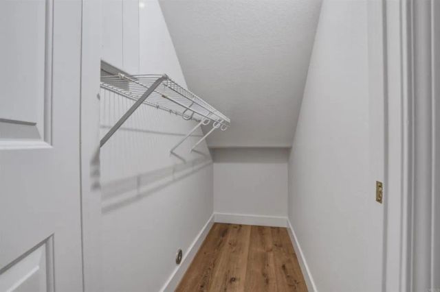 1065 S Hanlon Way, Anaheim Hills, CA 92808