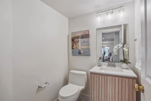1065 S Hanlon Way, Anaheim Hills, CA 92808
