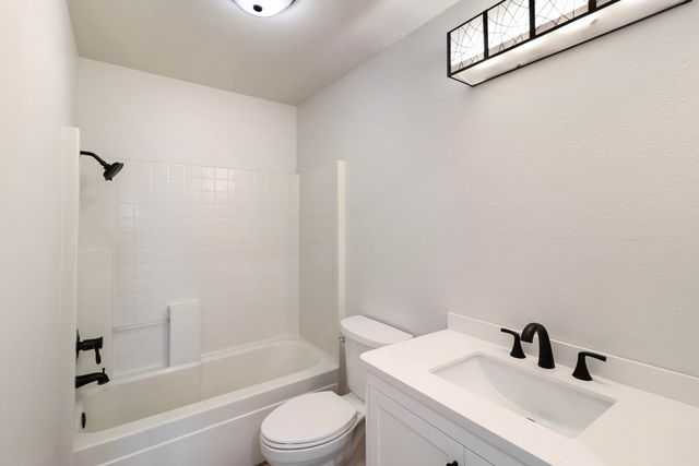 13360 Oak Run Road, Oak Run, CA 96069