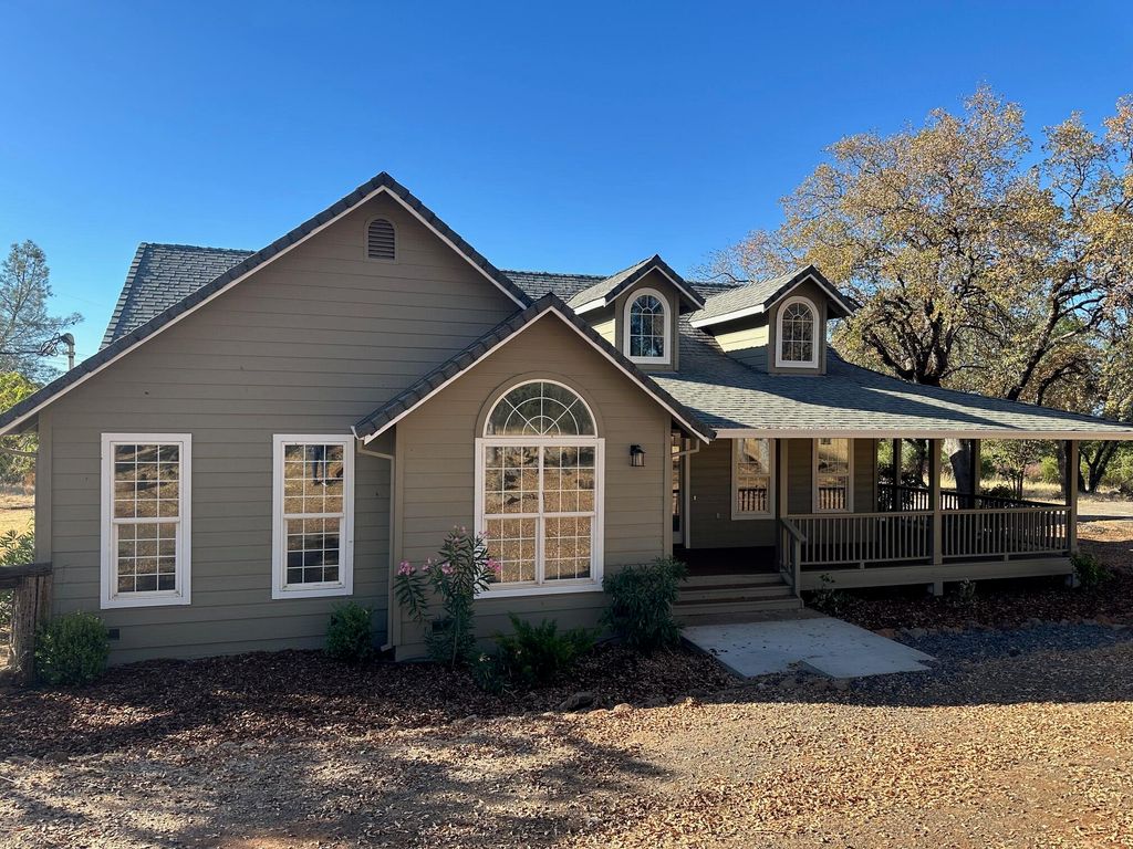 13360 Oak Run Road, Oak Run, CA 96069