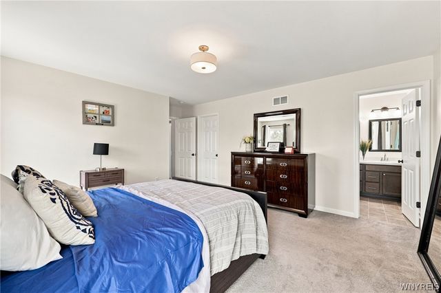 81 Rachel Vincent Way, Buffalo, NY 14216