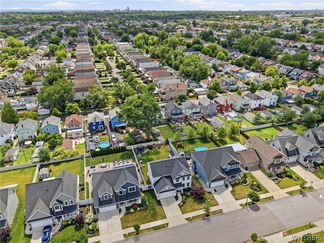 81 Rachel Vincent Way, Buffalo, NY 14216