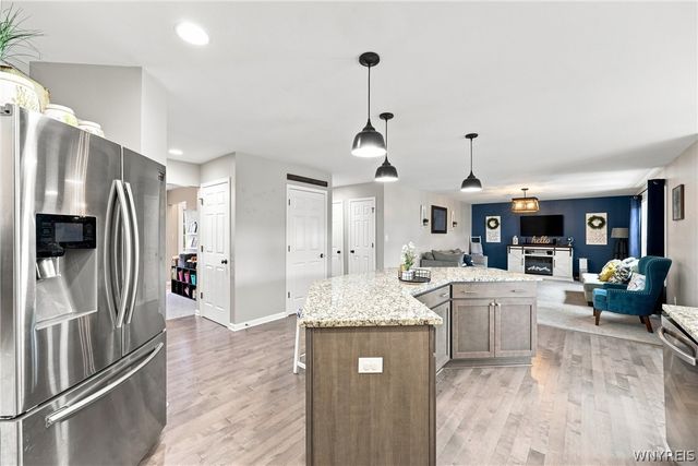 81 Rachel Vincent Way, Buffalo, NY 14216