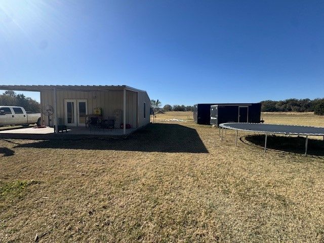 500 N Hovey Street, Chico, TX 76431