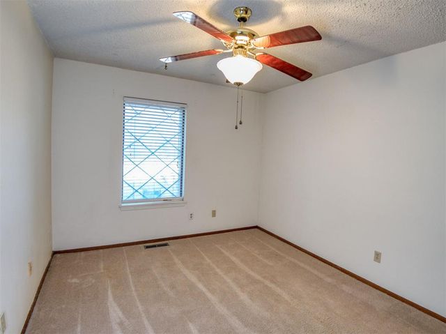 1219 Heritage Drive, El Reno, OK 73036