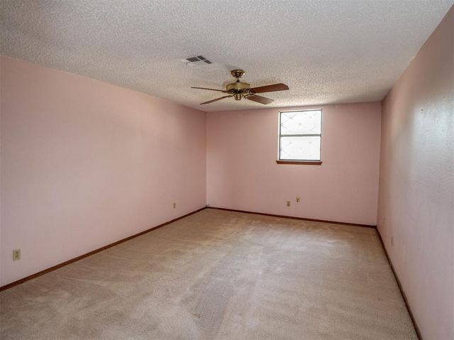 1219 Heritage Drive, El Reno, OK 73036