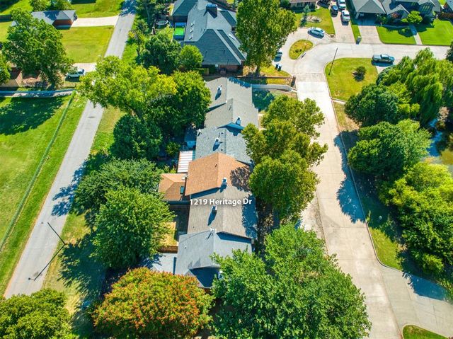 1219 Heritage Drive, El Reno, OK 73036
