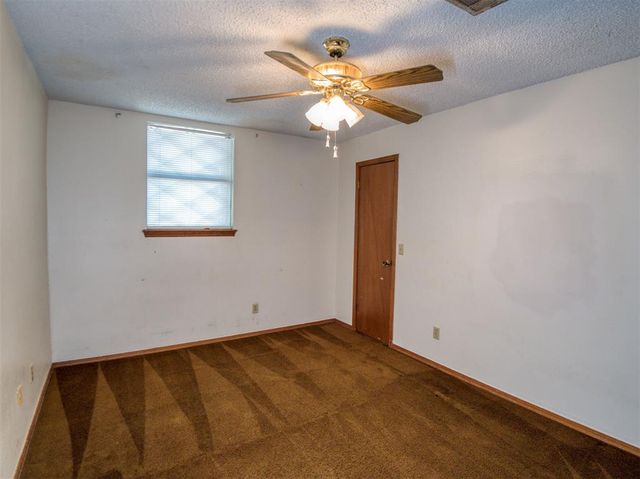 1219 Heritage Drive, El Reno, OK 73036