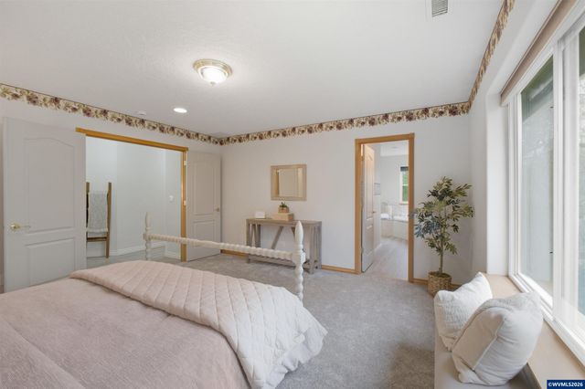 2367 Wilark Dr NW, Salem, OR 97304