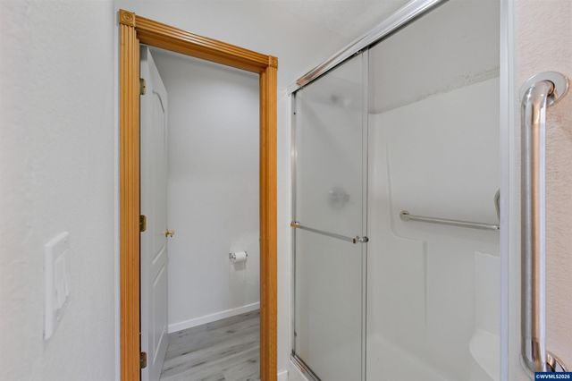 2367 Wilark Dr NW, Salem, OR 97304