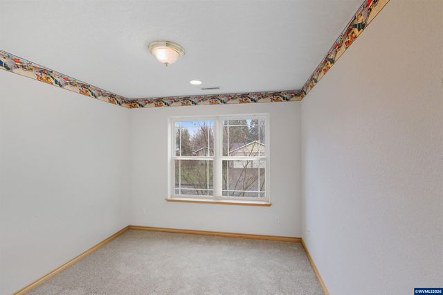 2367 Wilark Dr NW, Salem, OR 97304