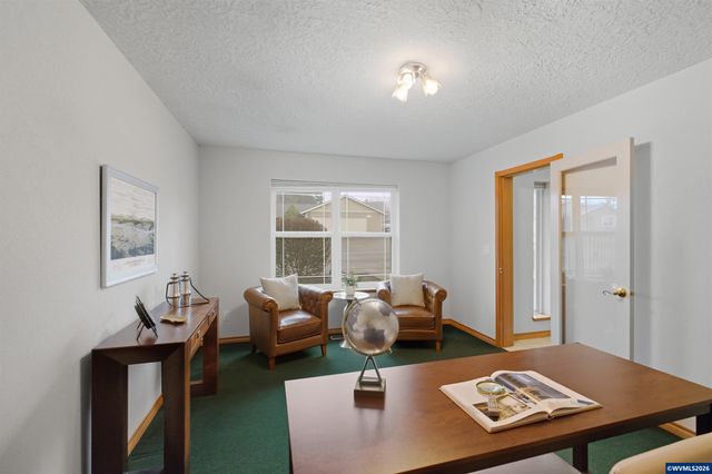 2367 Wilark Dr NW, Salem, OR 97304