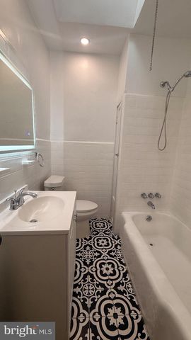 2148 S LAMBERT ST, Philadelphia, PA 19145