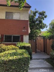 14551 Vose Street C, Van Nuys (los Angeles), CA 91405
