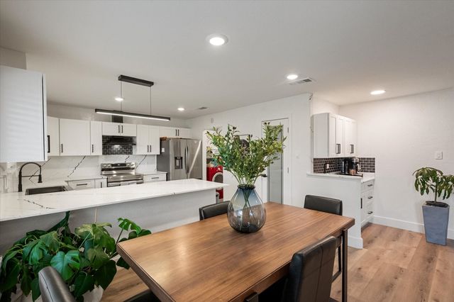 7501 Echo Hill Drive, Watauga, TX 76148