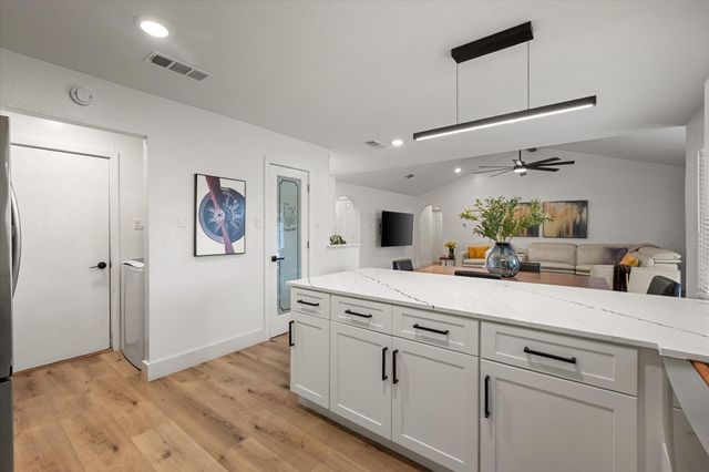 7501 Echo Hill Drive, Watauga, TX 76148