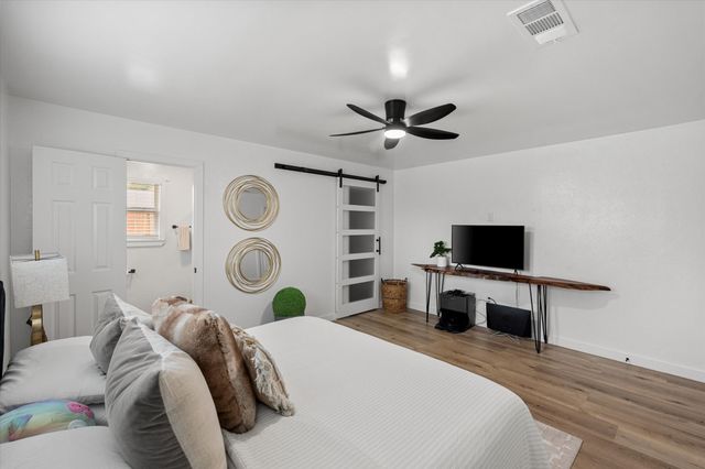 7501 Echo Hill Drive, Watauga, TX 76148