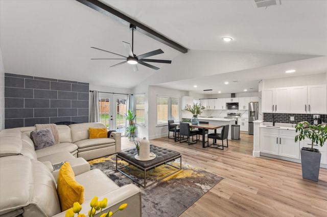 7501 Echo Hill Drive, Watauga, TX 76148