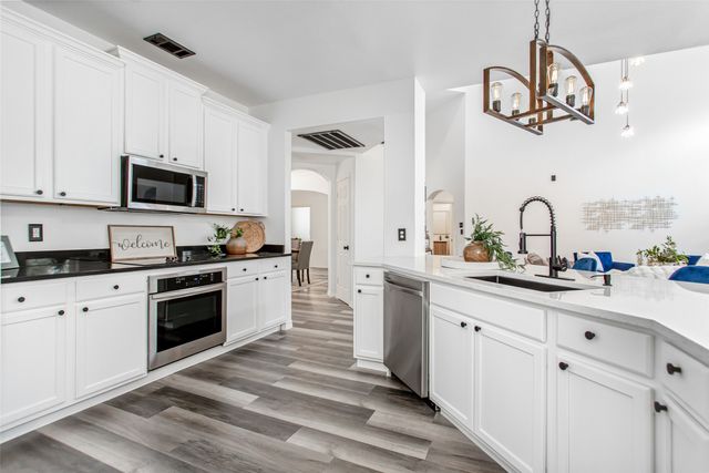 7308 Summer Glen Drive, Mckinney, TX 75072