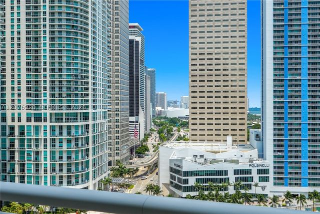 901 Brickell Key Blvd 1807, Miami, FL 33131