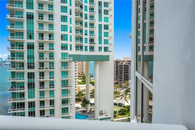 901 Brickell Key Blvd 1807, Miami, FL 33131