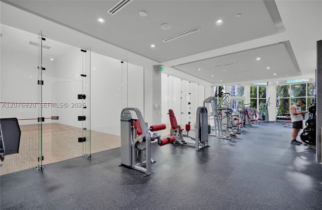 901 Brickell Key Blvd 1807, Miami, FL 33131