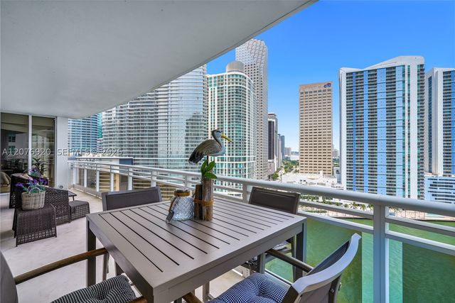901 Brickell Key Blvd 1807, Miami, FL 33131