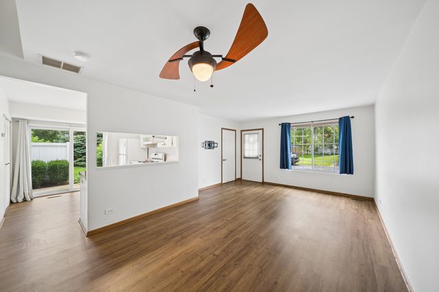 1500 Normantown Road, Naperville, IL 60564